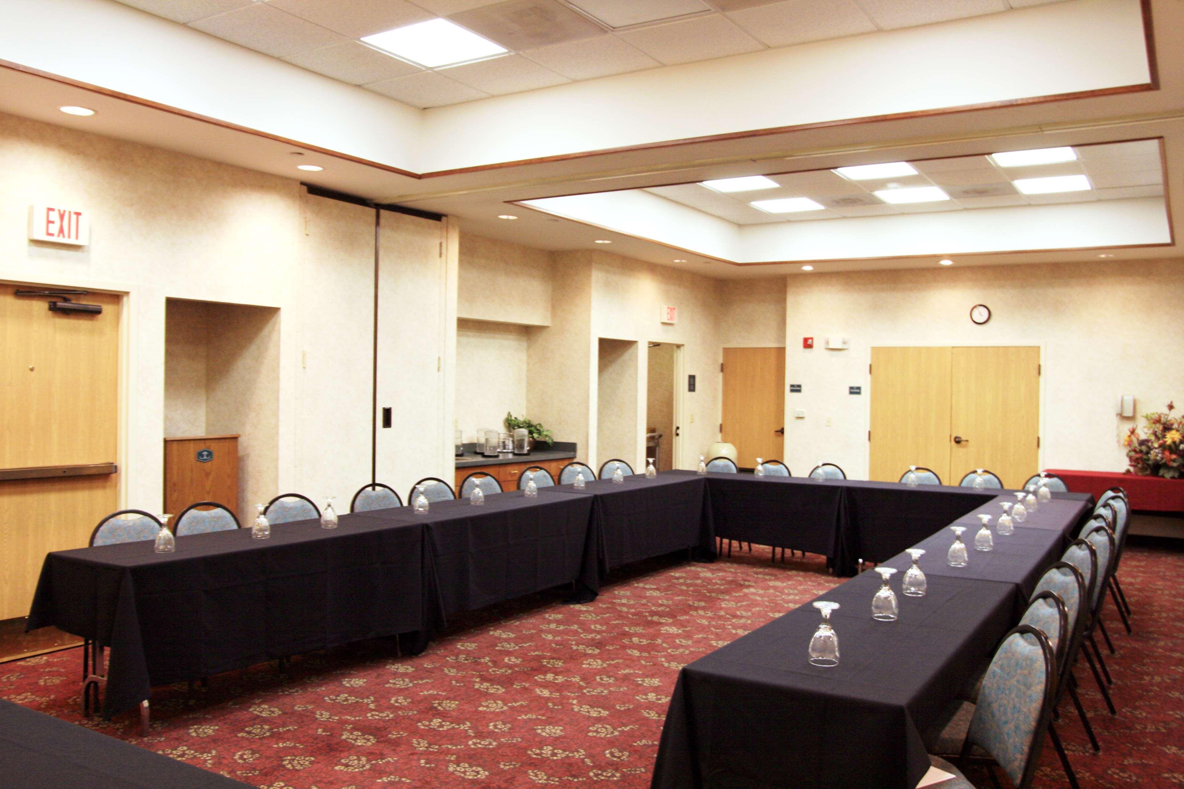 Hampton Inn & Suites Kansas City-Merriam Konforlar fotoğraf