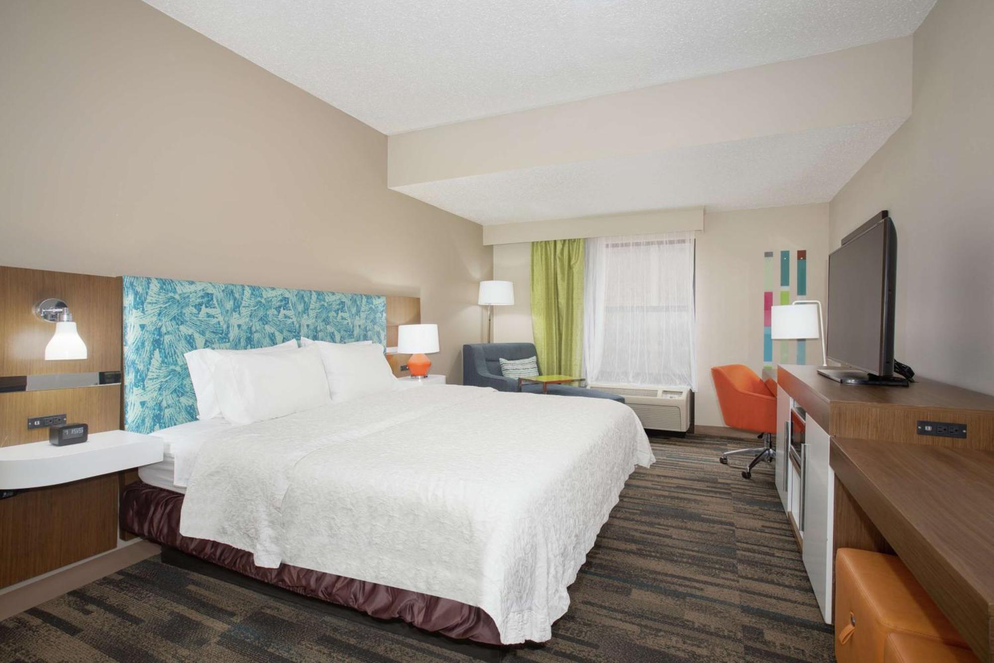 Hampton Inn & Suites Kansas City-Merriam Dış mekan fotoğraf
